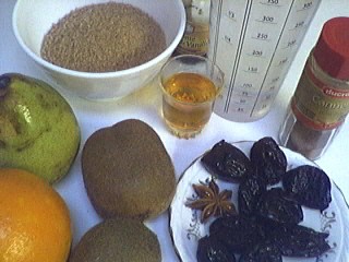 Ingrédients pour la recette : Compote de fruits aux kiwis
