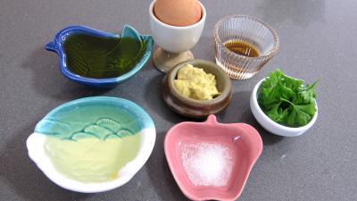 Ingrédients pour la recette : Mayonnaise aux 2 huiles