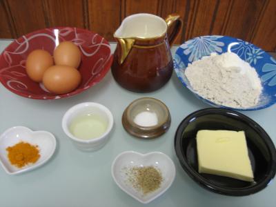 Ingrédients pour la recette : Crêpes au curcuma