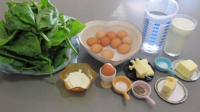 Ingrédients pour la recette : Oeufs mollets à la florentine