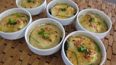 Oeufs : Cassolettes d'oeufs mollets à la florentine