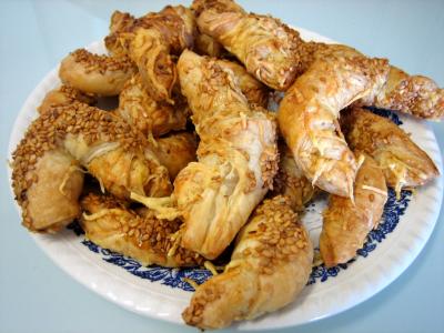 Recette Croissants à l'emmental et graines de sésame