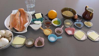 Ingrédients pour la recette : Effilochés de truite et son quinoa en risotto aux champignons