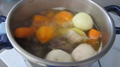 Plats de côtes en bouillon - 4.1