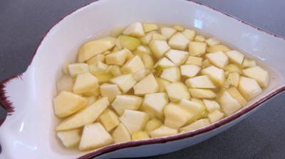 Chou rouge aux pommes et crudités - 1.4