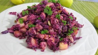 Chou rouge aux pommes et crudités - 5.4