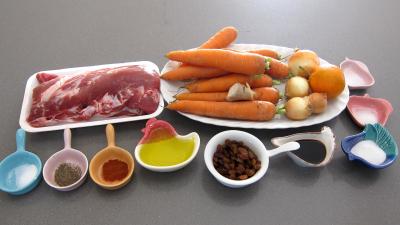 Ingrédients pour la recette : Mignon de porc aux carottes et sa sauce aux clémentines