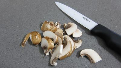 Pizza aux épinards et aux champignons - 1.2