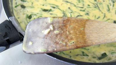 Brouillade de salades aux coquillettes - 6.3