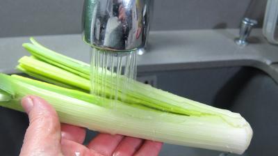Cacahuètes grillées et ses restes de légumes - 1.2