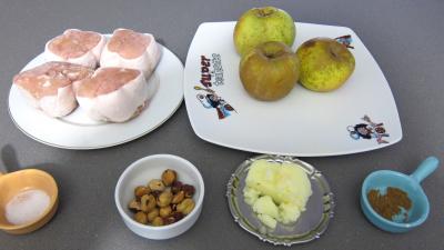 Ingrédients pour la recette : Paupiettes de dinde aux pommes et aux chips