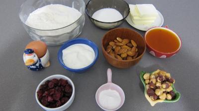 Ingrédients pour la recette : Oreilles d'Haman (Hamann-taschen)
