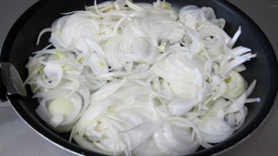Compotée d'oignons et d'épinards et son rognon de veau - 3.2