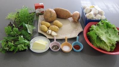 Ingrédients pour la recette : Fines herbes et légumes en velouté