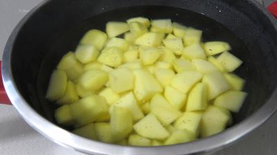 Laitue et pommes de terre en purée et ses coeurs de canard - 6.1