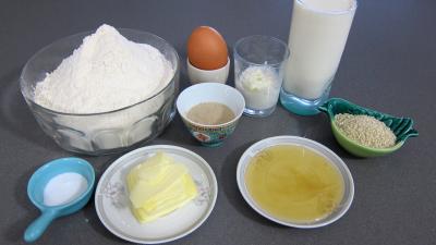 Ingrédients pour la recette : Hamburgers (pains)