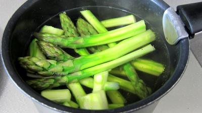 Hamburgers au cabillaud et aux asperges - 7.3