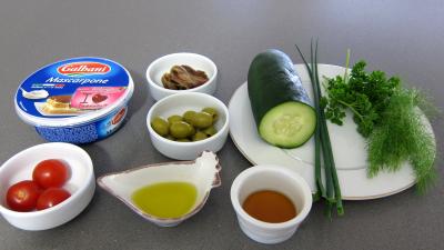 Ingrédients pour la recette : Concombre en amuse-bouche