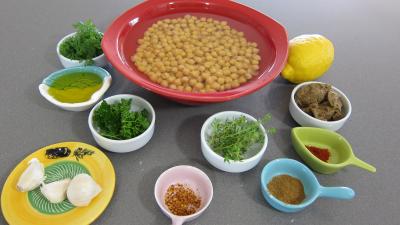 Ingrédients pour la recette : Houmous du Liban revisité