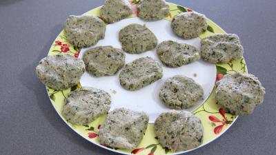 Fingers de poulet et ses galettes de laitue - 9.3