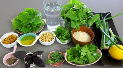 Ingrédients pour la recette : Dolmas aux épinards revisités