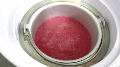 Glace ou crème glacée au cassis - 6.2