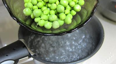 Pizza aux petits pois et aubergines - 7.1