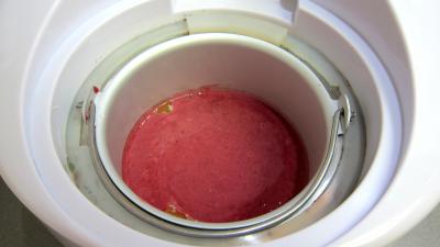 Crème glacée aux fruits rouges - 7.3