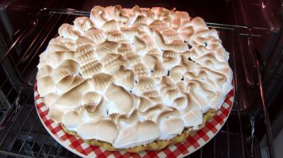 Tarte meringuée aux petites prunes - 6.4