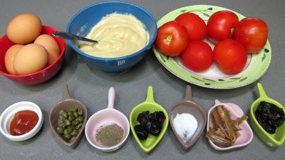 Ingrédients pour la recette : Oeufs farcis