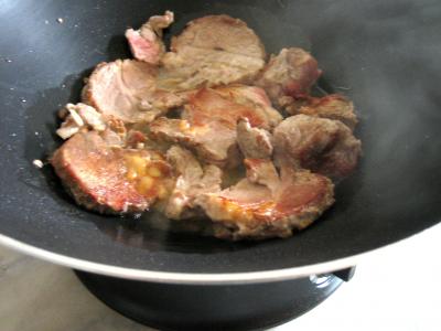 Epaule de veau aux haricots noirs - 6.4