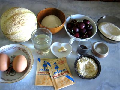 Ingrédients pour la recette : Salade de melon meringuée 