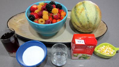 Ingrédients pour la recette : Melon en salade au caramel