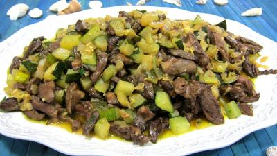 Recette Courgette et coeurs de canard à l'ail et au persil