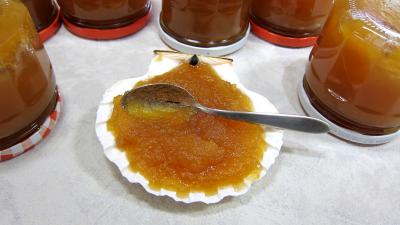 Cuisson au micro-ondes : Coupelle de compote de pommes aux raisins secs