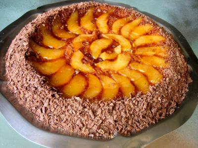 gâteau au chocolat : Gâteau aux poires et sa crième au grand Marnier