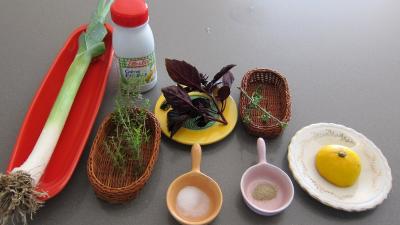 Ingrédients pour la recette : Sauce facile au poireau et citron