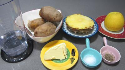 Ingrédients pour la recette : Purée à l'ananas