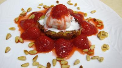 Recette Pain perdu aux fraises et aux pignons