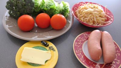 Ingrédients pour la recette : Salade au cervelas