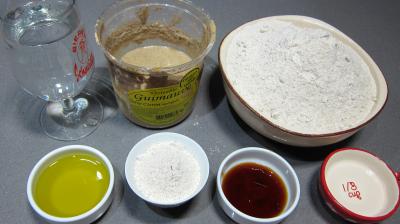 Ingrédients pour la recette : Galette de pain sans gluten au sarrasin