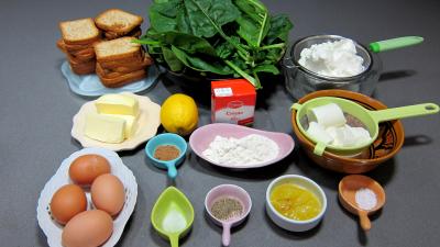 Ingrédients pour la recette : Epinards à la crème fouettée