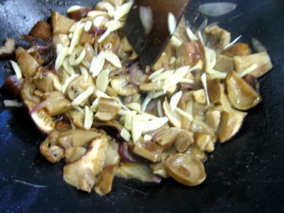 Sauté de porc au brie et aux cèpes - 11.1