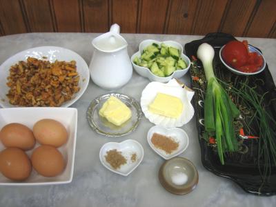 Ingrédients pour la recette : Oeufs au plat aux girolles