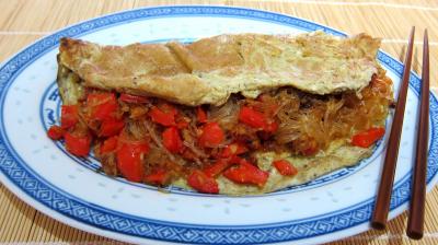 Cuisine chinoise : Plat d'omelette végétarienne à la chinoise