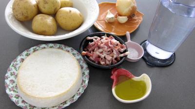 Ingrédients pour la recette : Tartiflette savoyarde