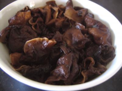 Soupe de poulet aux champignons à la chinoise - 2.1