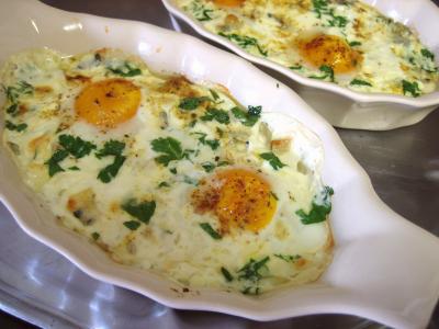 Recette Oeufs cocotte au Saint-Agur