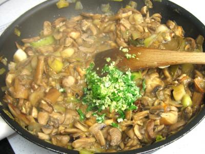 Pintade à la purée de maïs et champignons - 12.2