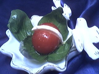 Entrées froides : Ramequin de tomates-cerises à la mozzarella